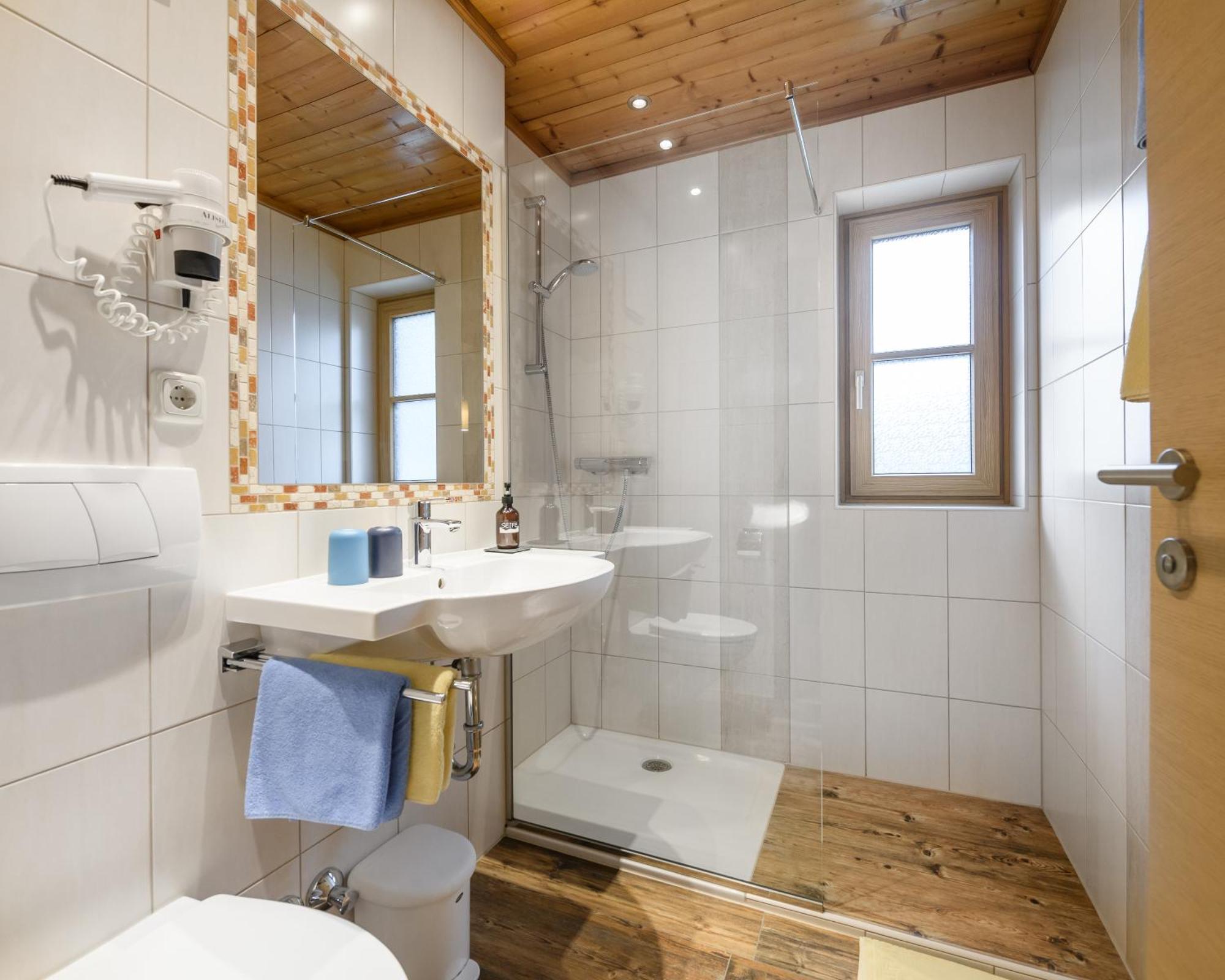 Ferienhaus Birgit - Inklusive Eintritt Alpentherme Bad Hofgastein Eksteriør bilde